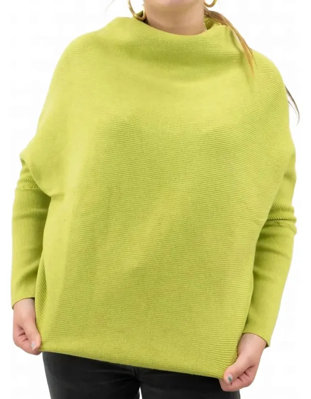 Loose Fit Turtle Neck Sweater