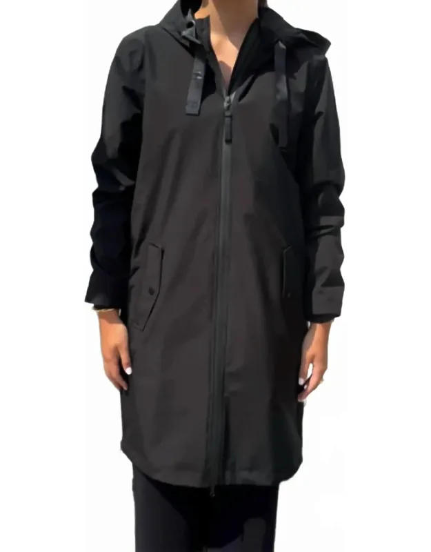Long Lightweight Raincoats With Hood