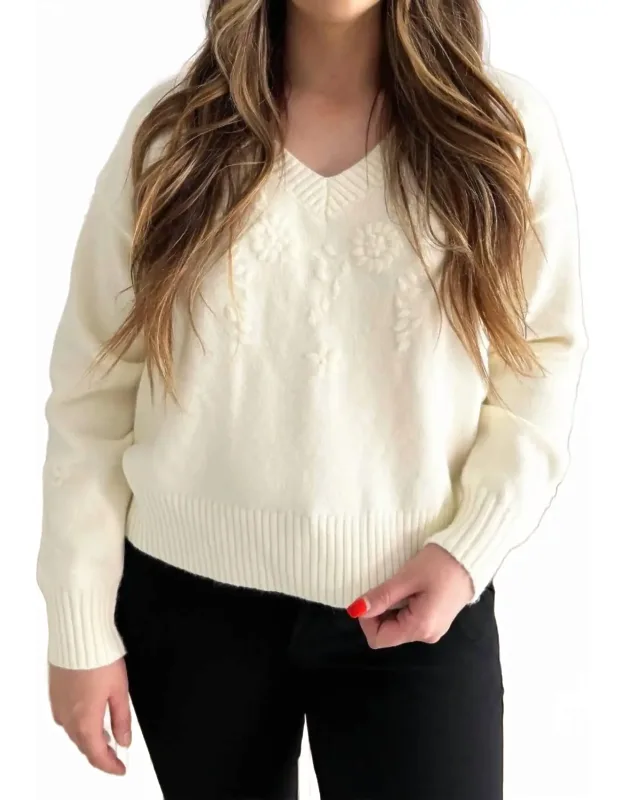 V-neck Flower Embroidery Sweater