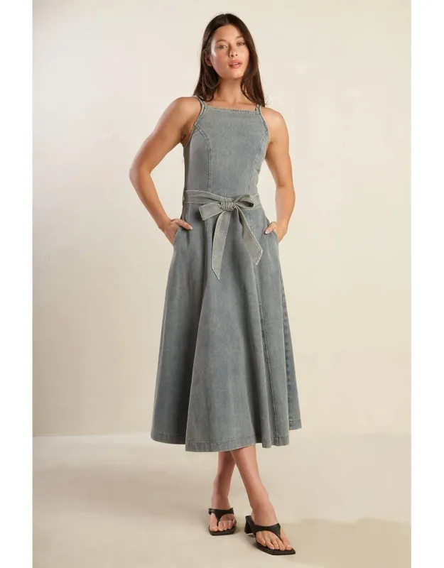 A Day At The Vineyard Midi Dress