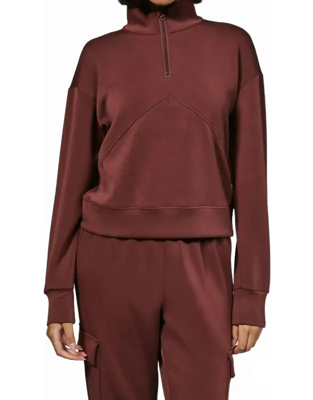 Rev Crop Quarter Zip Top