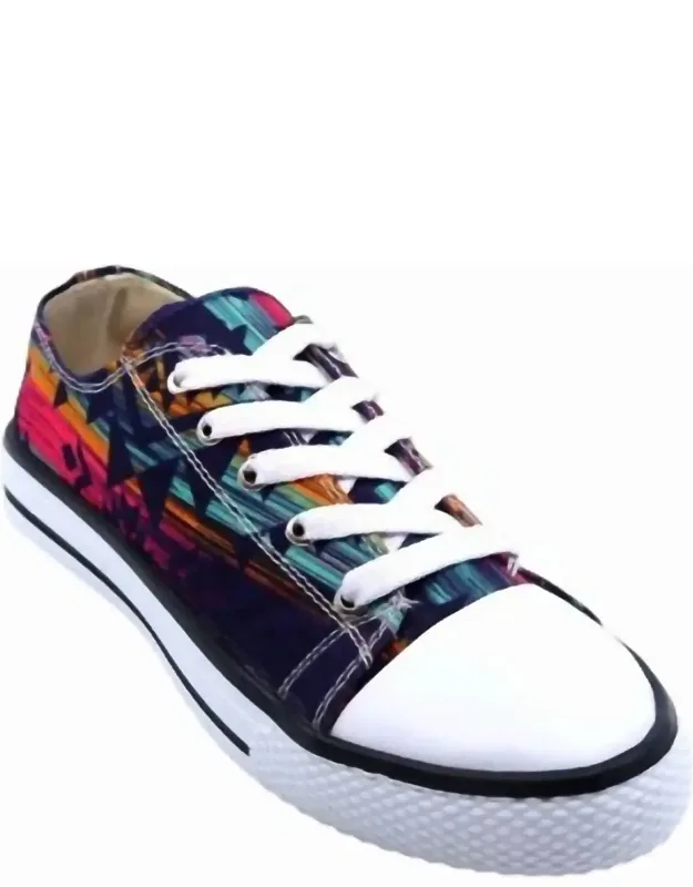Star Low Cut Sneakers