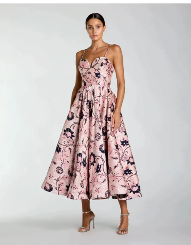 Brocade Sweetheart Neck A-line Midi Dress
