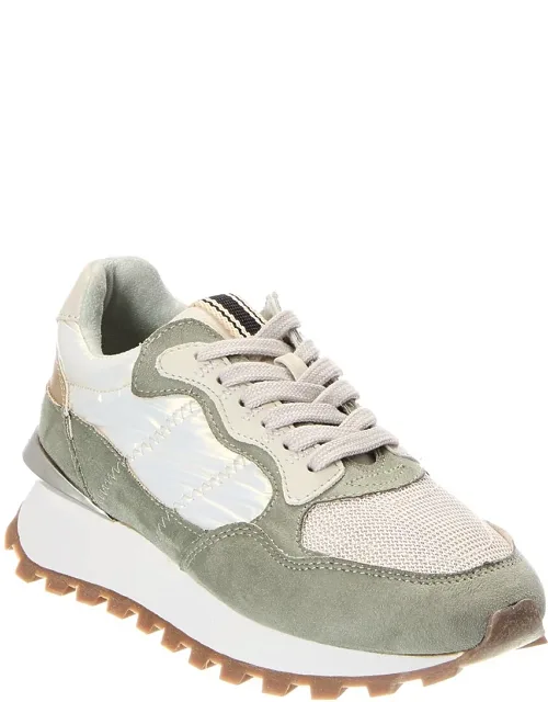 Phoebe Sneakers