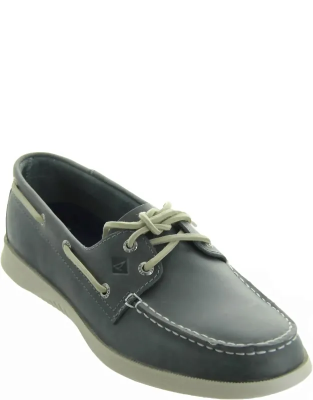 Quest 2-eye Shoes