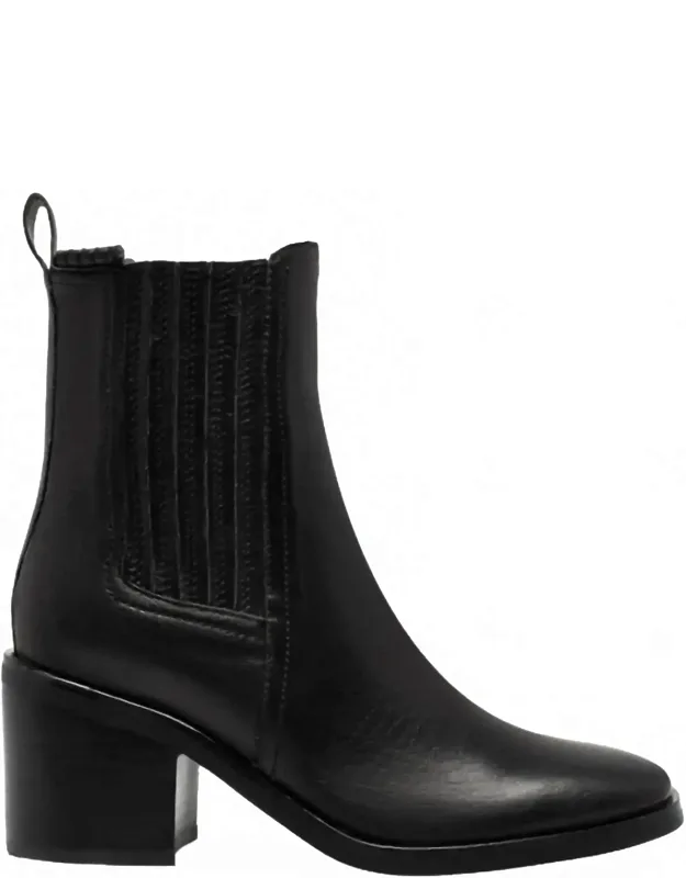 Naydo Boots