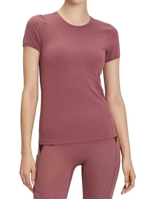 Movement Top