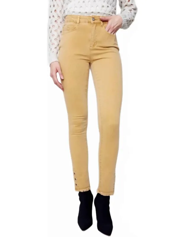 Eyelet Jeans