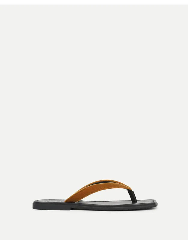 Clea Velvet Flip-flop Sandals