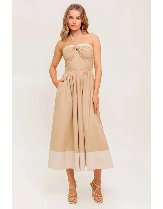 Hydrangea Haze Woven Midi Dress With Sweetheart Neckline And Full Skirt