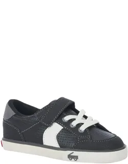 Connor Sneakers