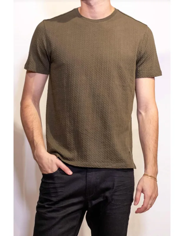 Brasse Short Sleeve Chain Texture Crew Neck Tee