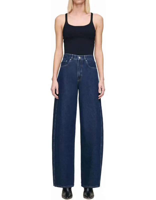 Relaxed Barrel Ultra High Rise Jeans
