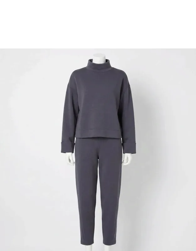 Barrel Leg Pants