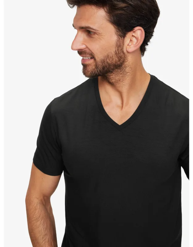 V-neck T-shirt