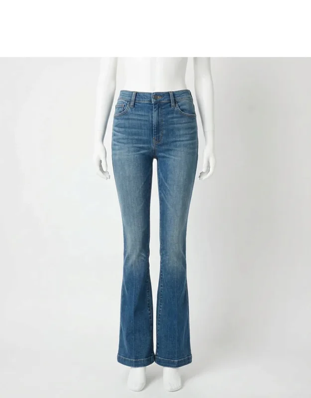 Flare Jeans
