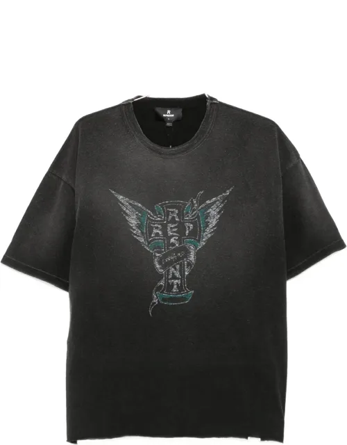 T-shirt And Vests