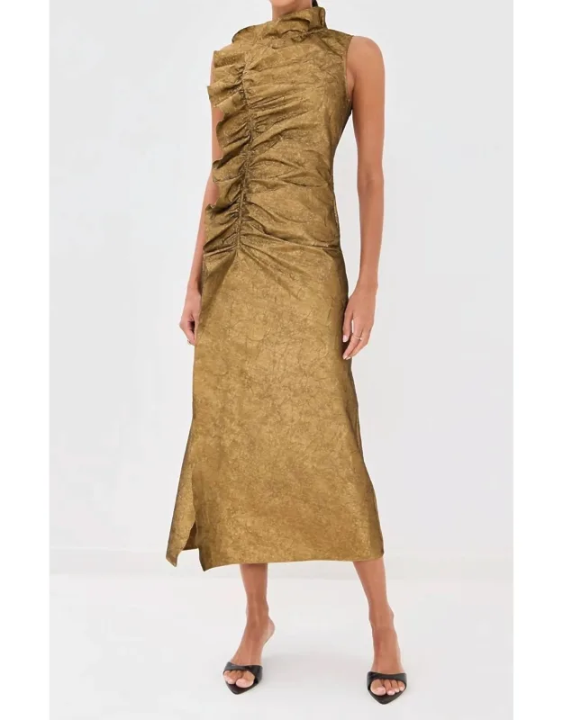 Demetria Sleeveless Ruched Front Midi Dress
