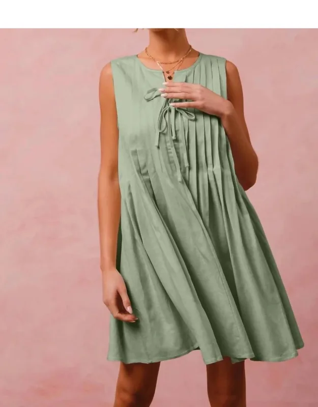 Box Pleated Sleeveless Dress