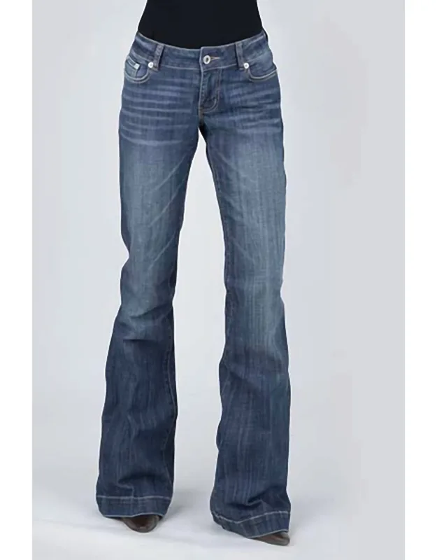 Diangle Pieced Back Pocket Jeans