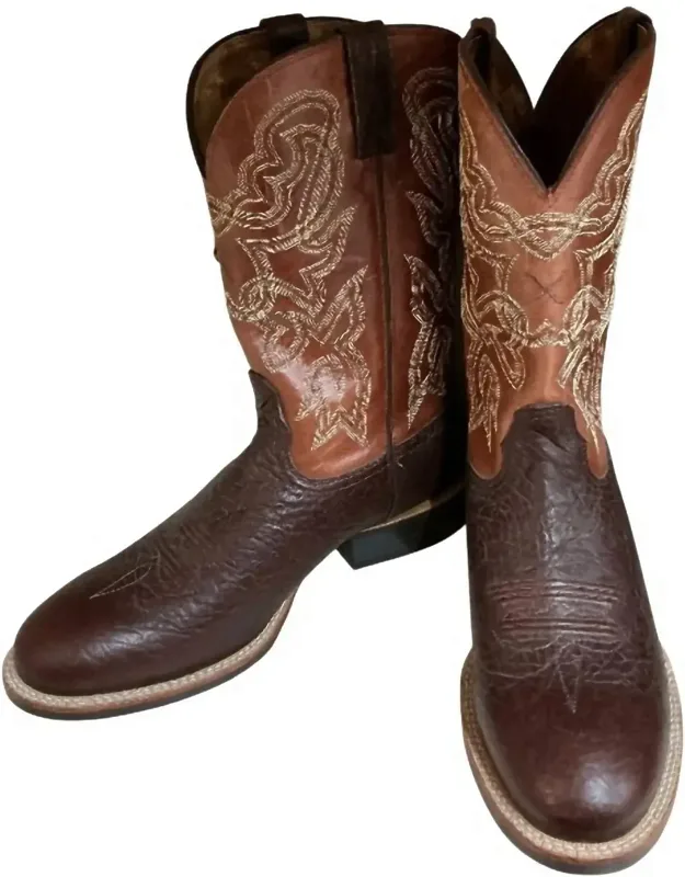 Round Toe Boots