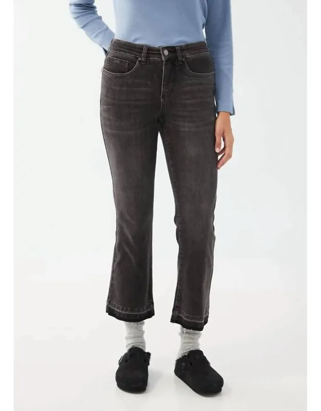 Olivia Boot Ankle Jeans