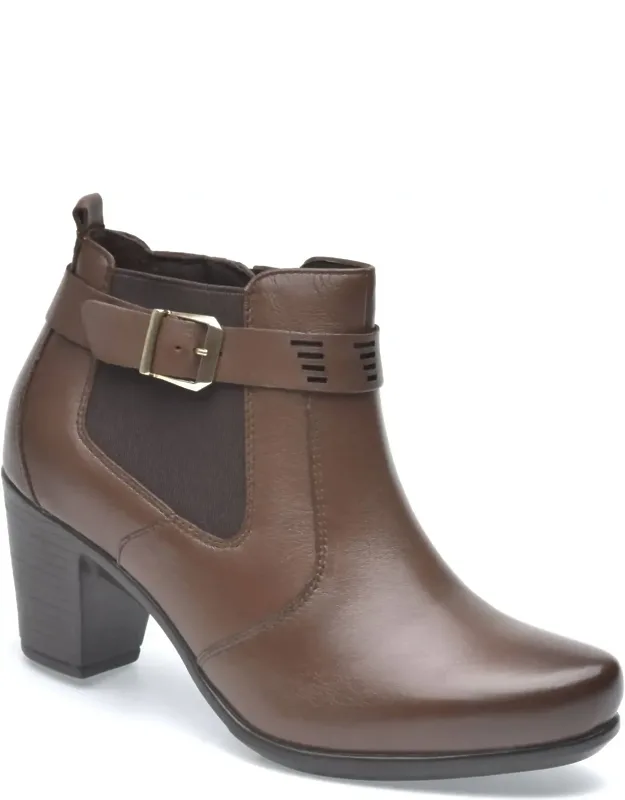 _boots Britany In Barista With Cushioned Footbed And Zipper Closure_