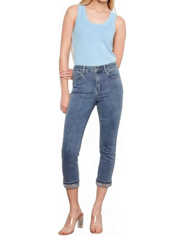 Embroidered Cuff Cropped Slim Leg Jeans