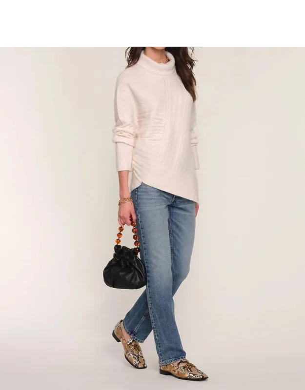 Seira Sweater