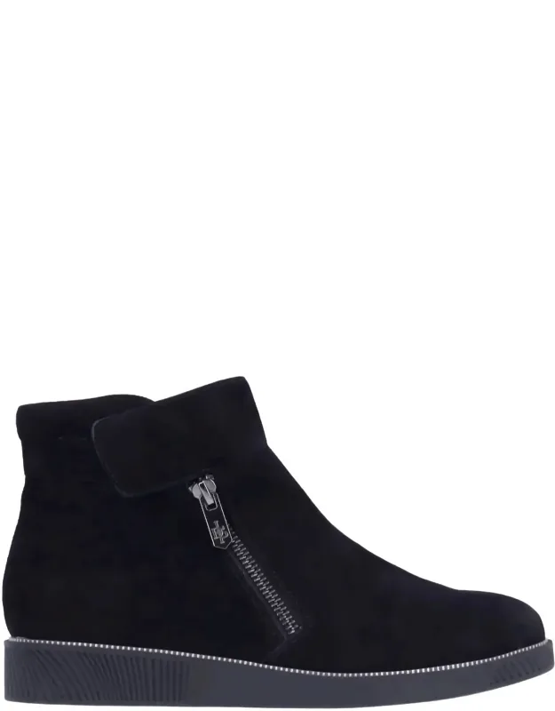 Jaidly Leather Round Toe Booties