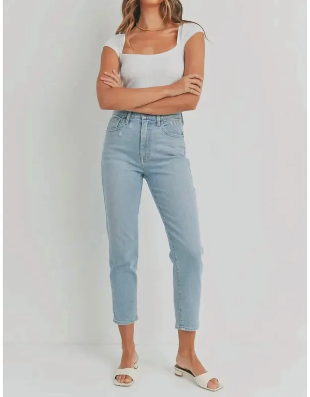 High Rise Perfect Mom Jeans