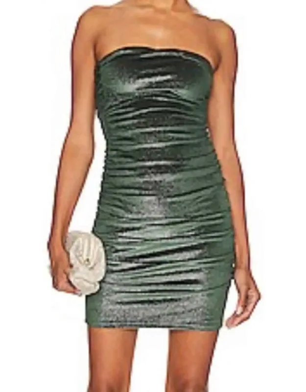 Elegant Strapless Dress