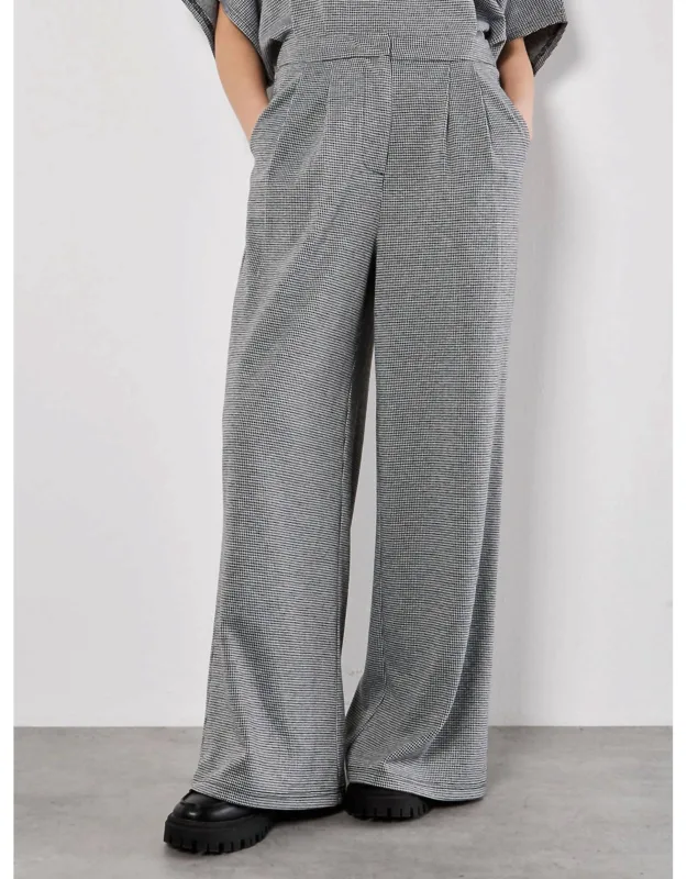 Wide Leg Houndstooth Tailored Trousers