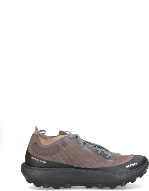 Streamlined Fabric Low-top Sneakers