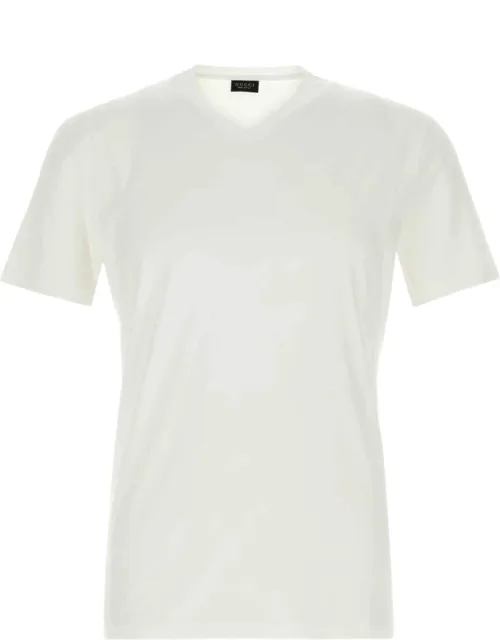 V-neck T-shirt