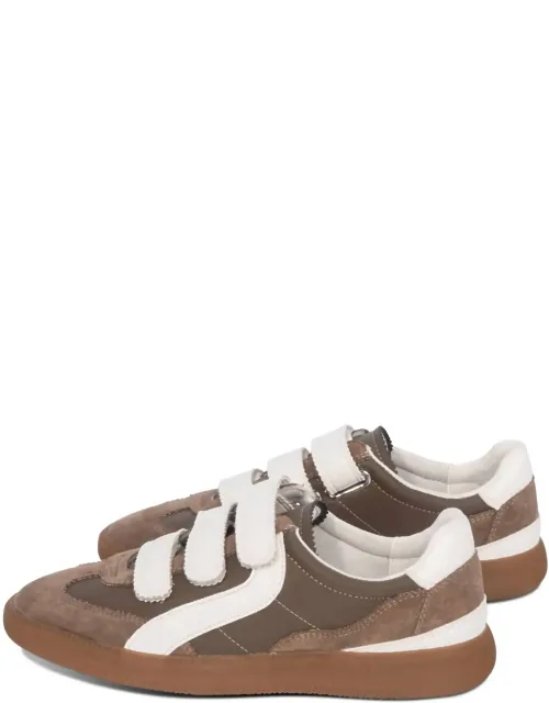 Lizzie Sneakers