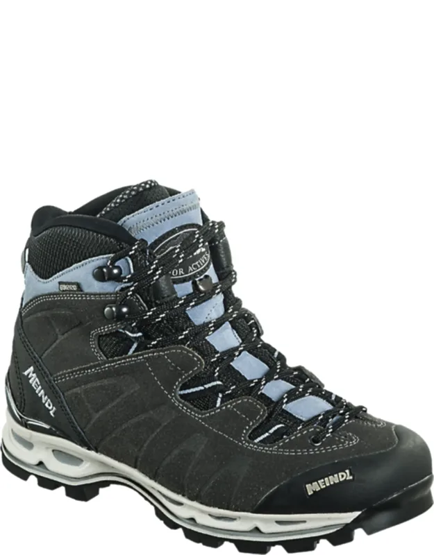 Mid-height Hiking Shoes With Rugged Sole And Ankle Support