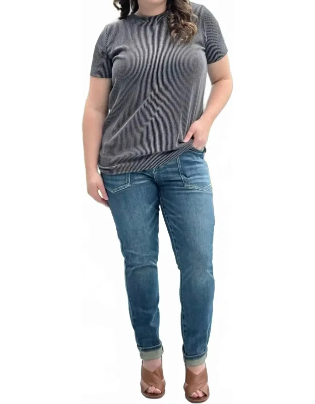 Ribbed Crew Neck Tee