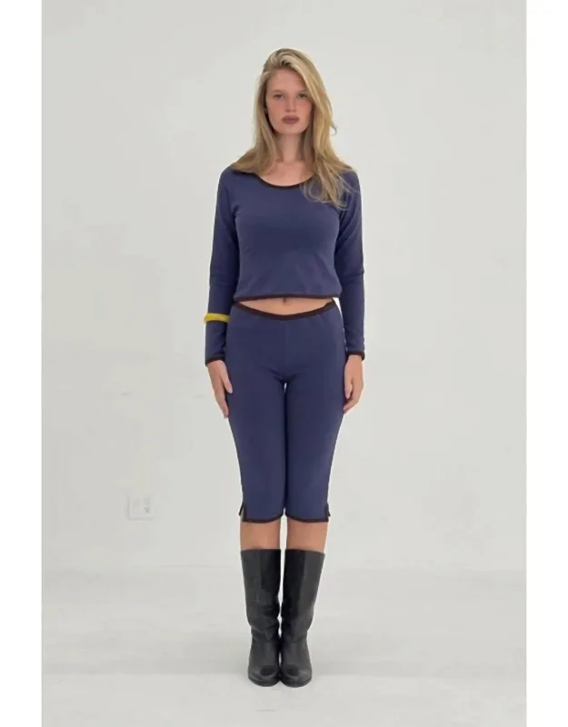 Bounded Capris