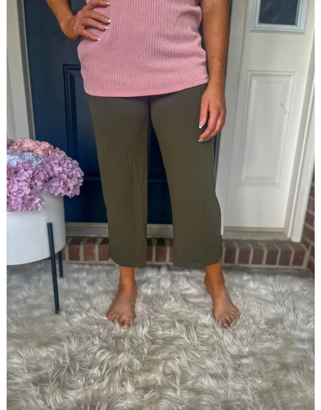 Wide Leg Stretchy Crop Pants
