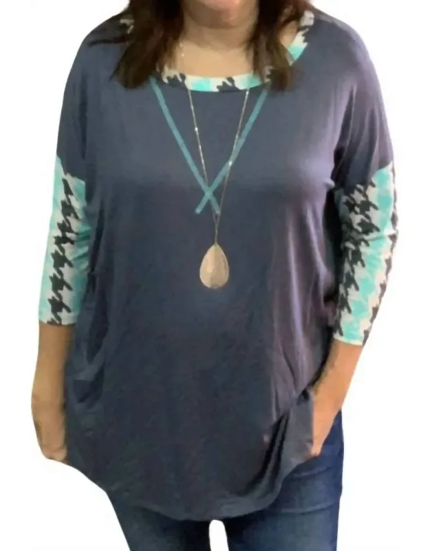 Printed Sleeve Tunic Top