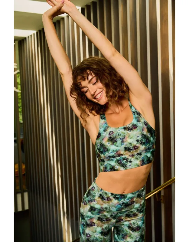 Cross Back Sports Bra
