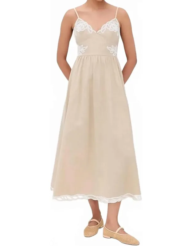 Embroidered Artwork Maxi Dress