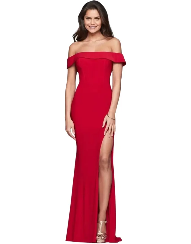 Long Jersey Off-the-shoulder Dress
