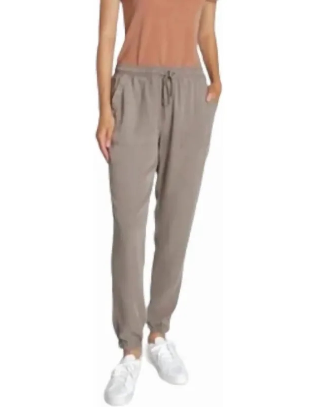 Serena Joggers