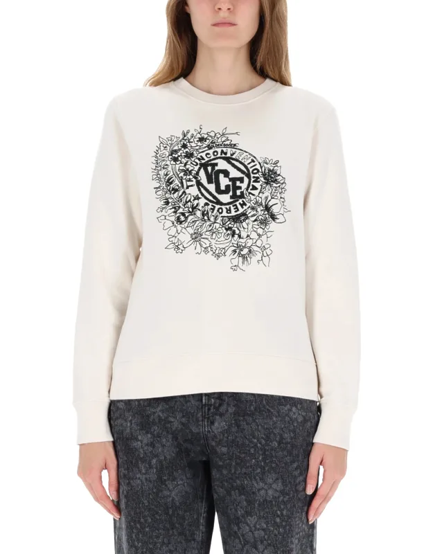 Sweatshirt With Embroidery