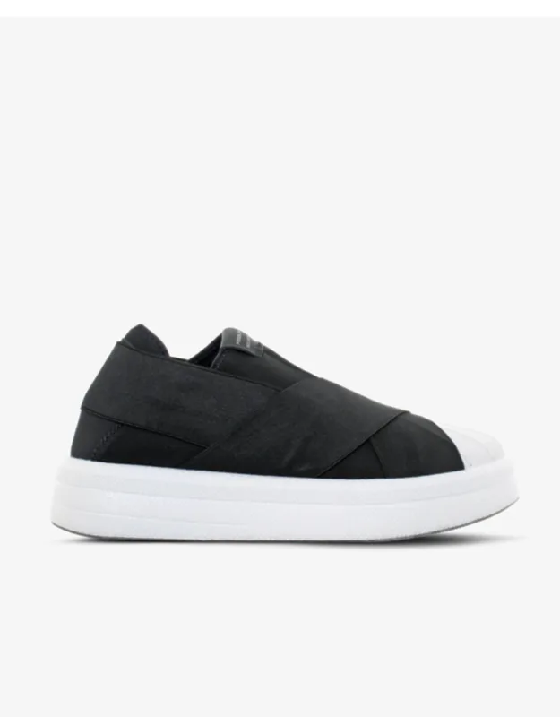 Foam X 01 Everyday Sneakers