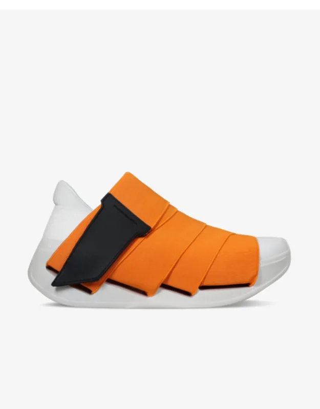 Change Sneakers