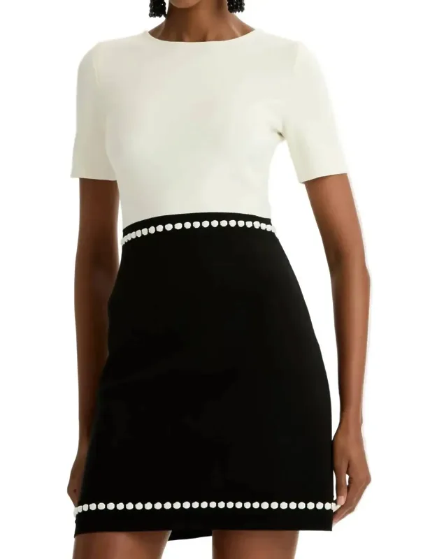 Short Sleeve Bubble Trim Knit Dress