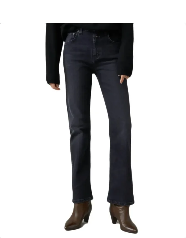 Slim High Rise Jeans